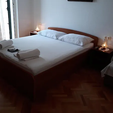 Guest house Batosic
