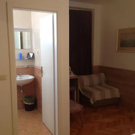 Batosic 3* Makarska
