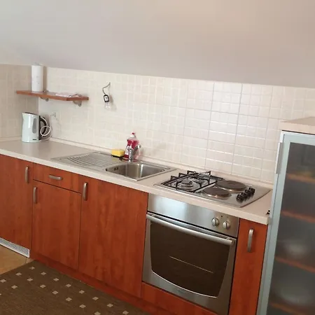 Batosic Guest house 3*
