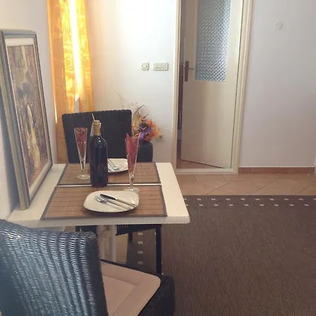 Batosic 3* Makarska